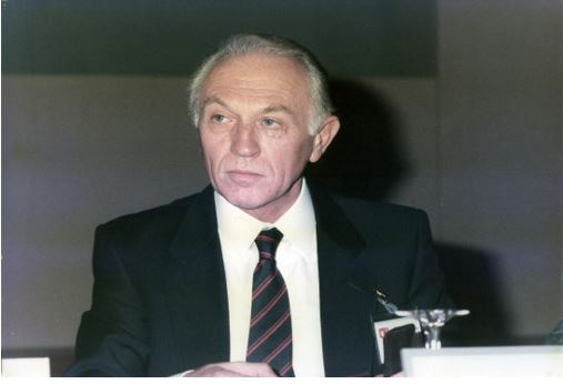 Il Prof. Ugo Manzoli ad una moderazione del Congresso della Società Italiana di Cardiologia 