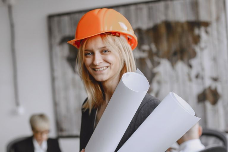 Capire il lavoro, costruire carriere
