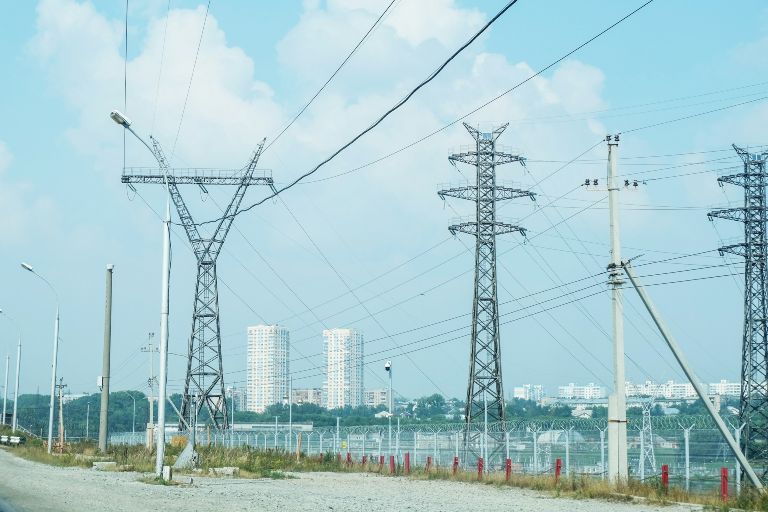 La saturazione virtuale delle reti elettriche
