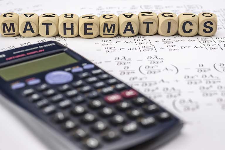 Matematica per studenti delle Secondarie di Secondo grado