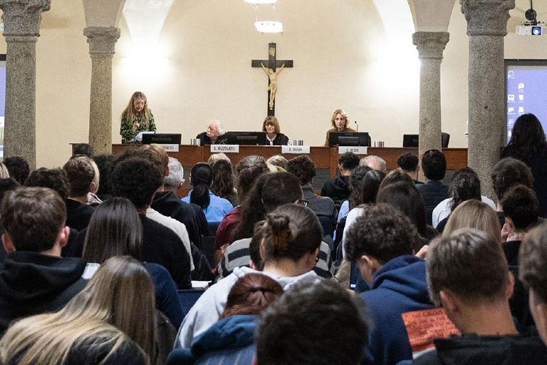 Dal gesto alla mente